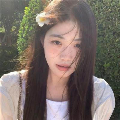 他的摩托车，她的岛